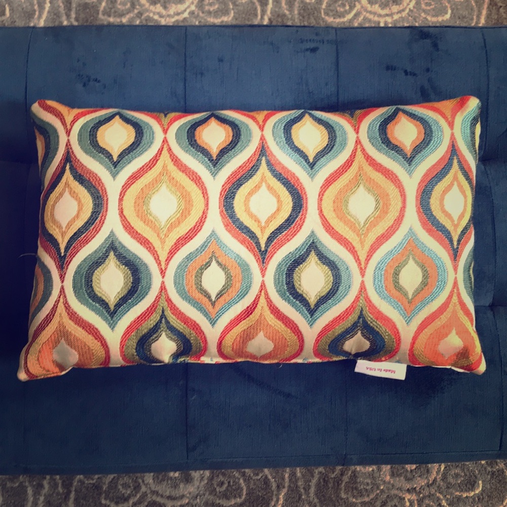 Geometric Decorative Pillow